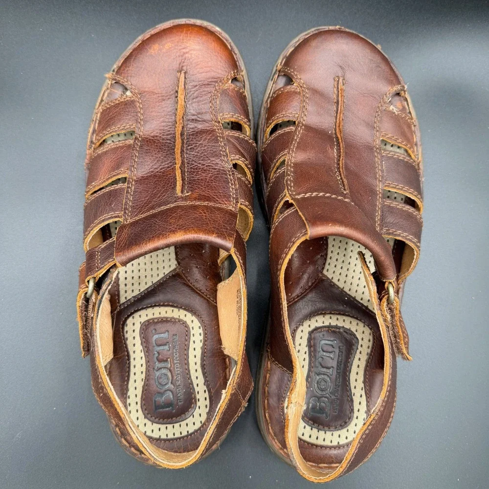 Born Mens Size 11M Brown Leather Fisherman Sandals